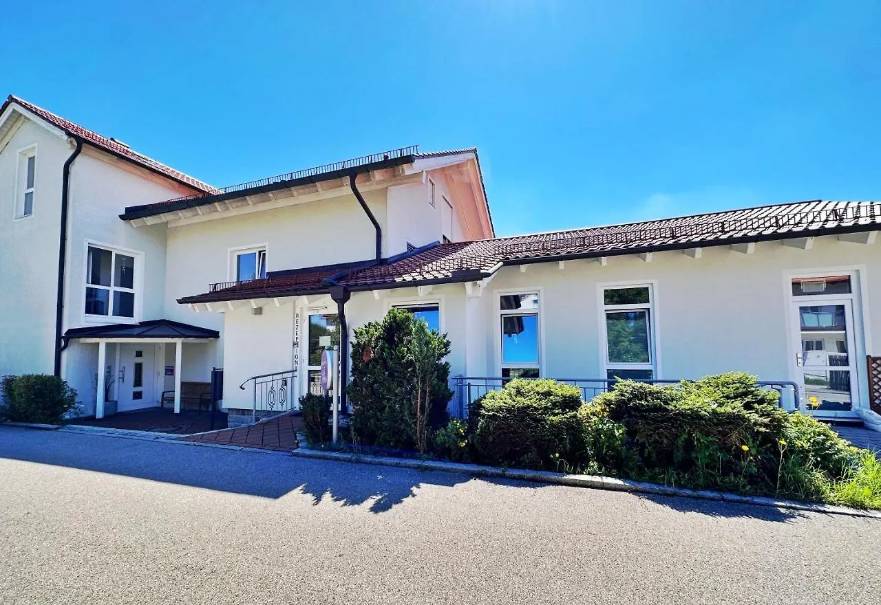 Fur 2 - Balkon - Kuche - Parken Apartment Hohenbrunn Germany